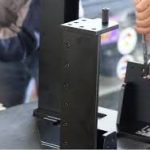 How much electricity does a CNC machine use per hour?